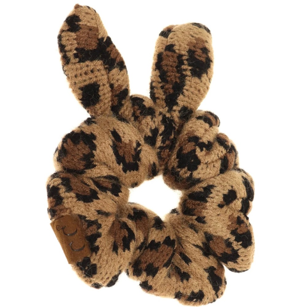 C.C LEOPARD SCRUNCHIE